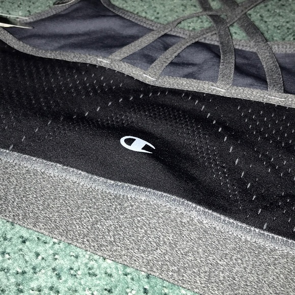 Champion Infinity Mesh Low-Impact Compression Sports Bra XL Black / Gray NWT! - Picture 7 of 7